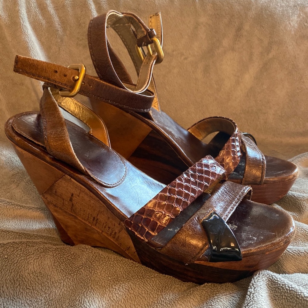 Prada Wedges 🐍